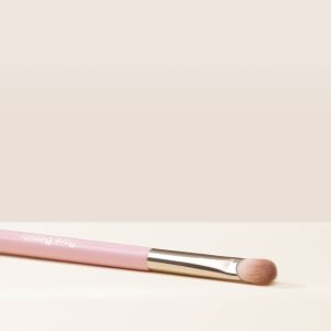 stay vulnerable all over eyeshadow brush